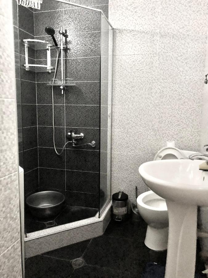 Atoneli Apartment Tbilisi Luaran gambar